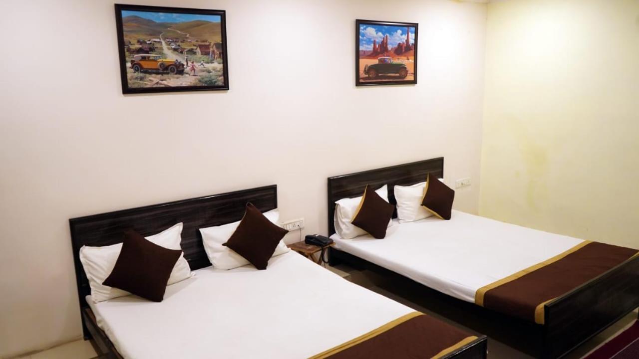 Hotel Atithi Niwas Prayagraj Bagian luar foto